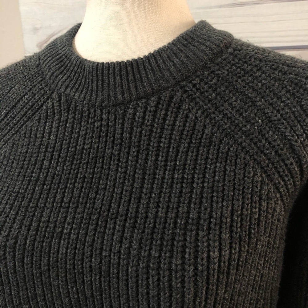 Universal Thread Sweater - Picture 2 of 5